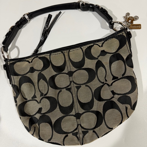 Unavailable - Picture 1 of 14